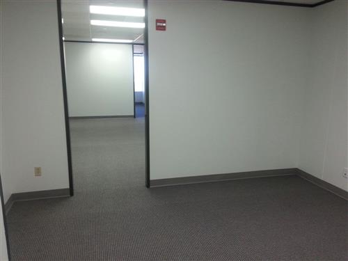 7322-7324 Southwest Freeway - 118x1-1860-sm