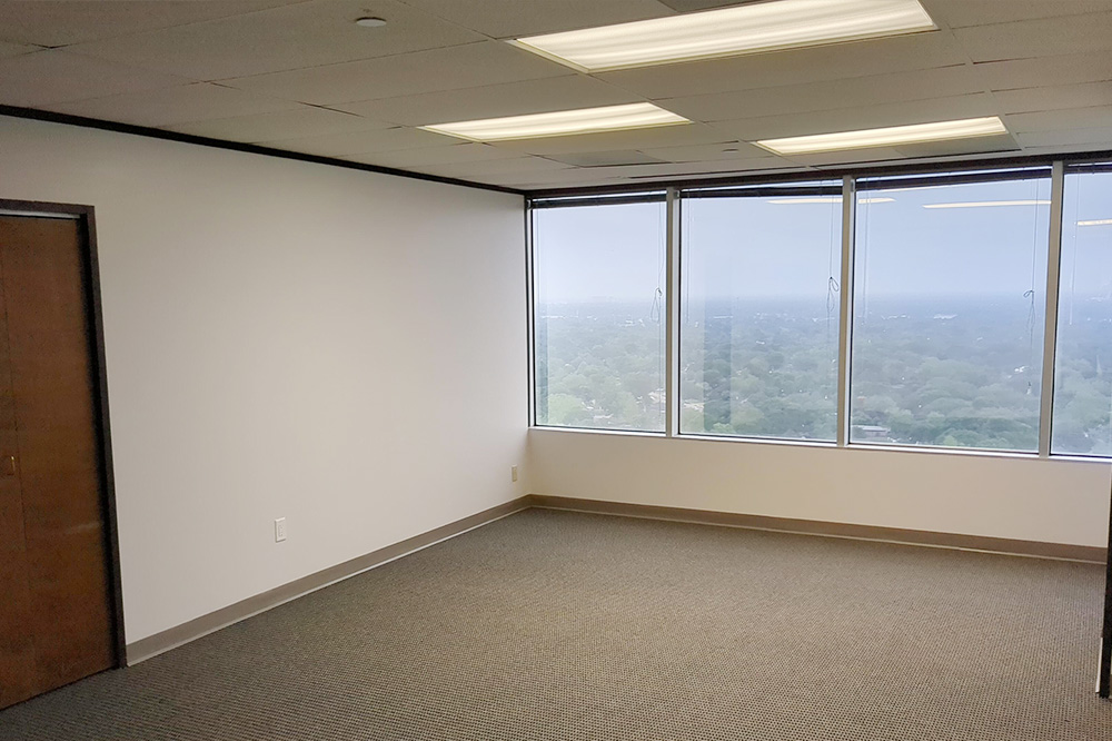 7322-7324 Southwest Freeway - 118x1-1980-sm