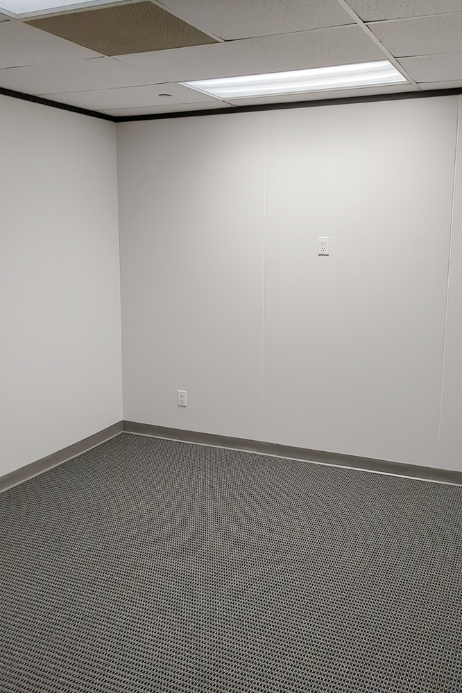 7322-7324 Southwest Freeway - 118x1-1980-sm