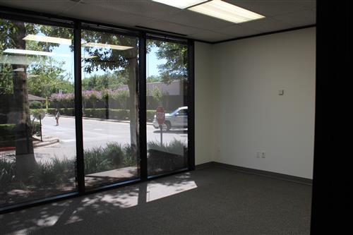 7322-7324 Southwest Freeway - 118x2-0140-sm