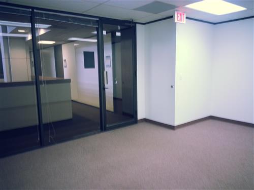 7322-7324 Southwest Freeway - 118x2-0208-sm