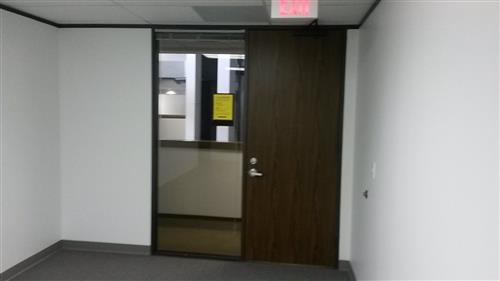 7322-7324 Southwest Freeway - 118x2-0212-sm