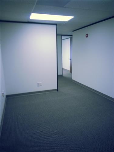 7322-7324 Southwest Freeway - 118x2-0212-sm