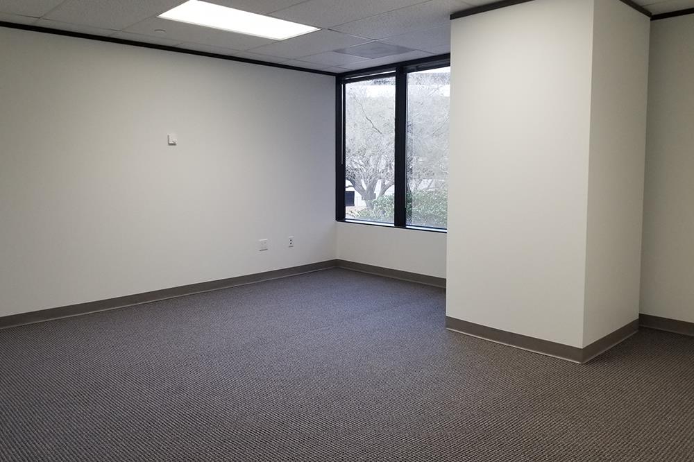 7322-7324 Southwest Freeway - 118x2-0237-sm