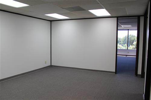 7322-7324 Southwest Freeway - 118x2-0310-sm