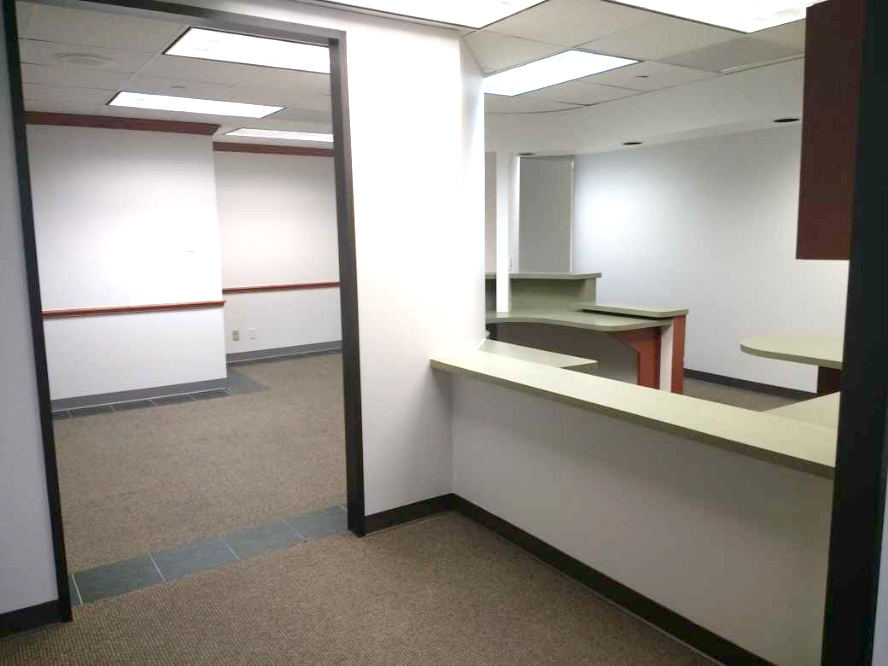 7322-7324 Southwest Freeway - 118x2-0380-sm