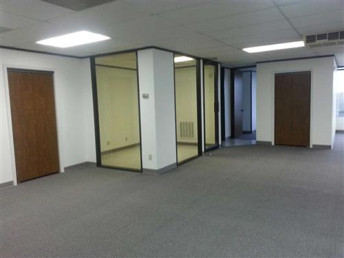 7322-7324 Southwest Freeway - 118x2-0405-sm
