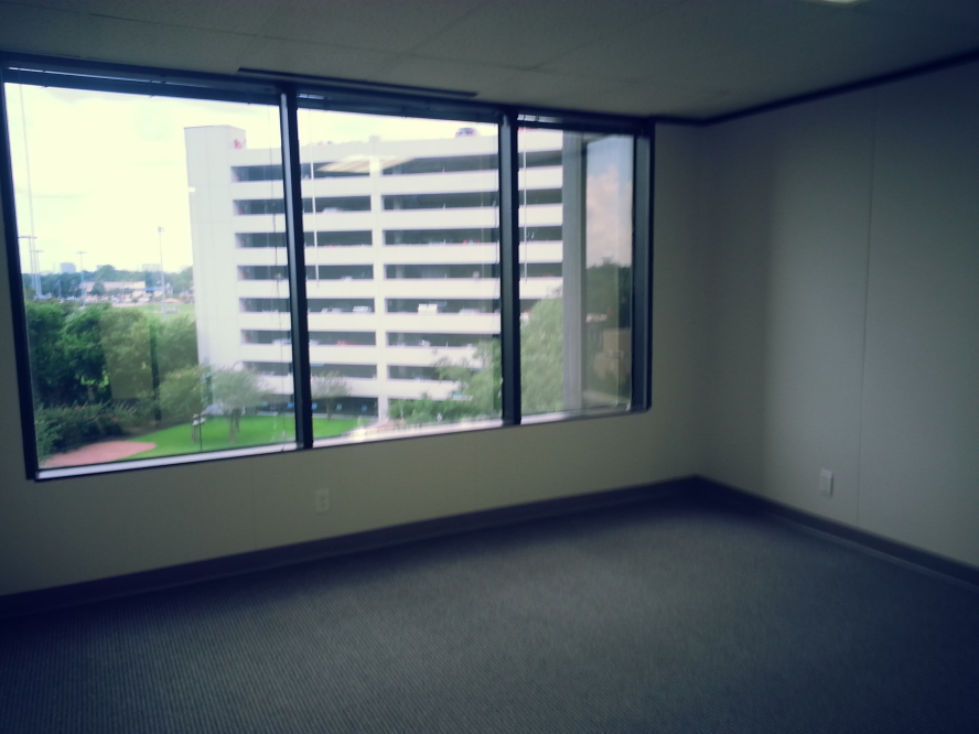 7322-7324 Southwest Freeway - 118x2-0460G-sm