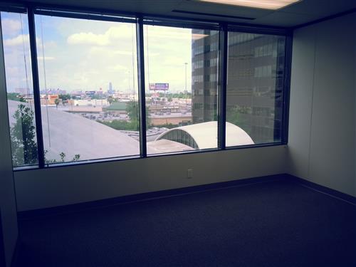 7322-7324 Southwest Freeway - 118x2-0460Q-sm
