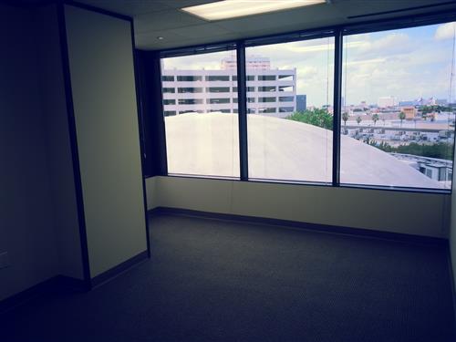 7322-7324 Southwest Freeway - 118x2-0460T-sm