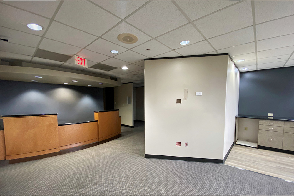 7322-7324 Southwest Freeway - 118x2-0490-sm