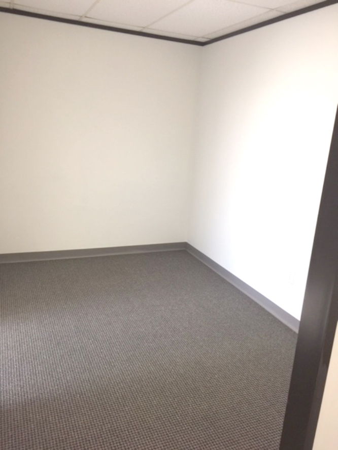 7322-7324 Southwest Freeway - 118x2-0604-sm