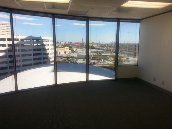 7322-7324 Southwest Freeway - 118x2-0635-sm