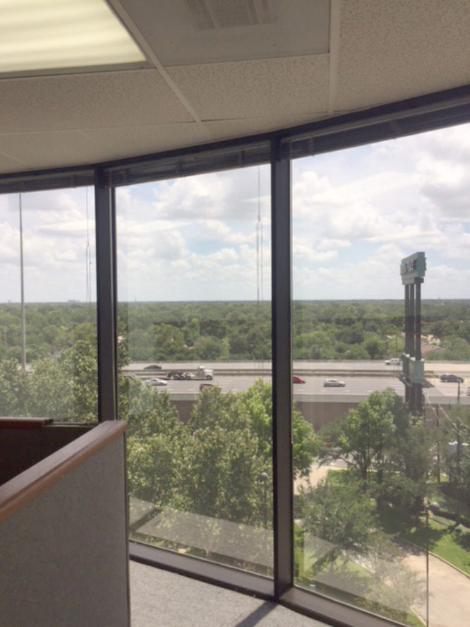 7322-7324 Southwest Freeway - 118x2-0705-sm