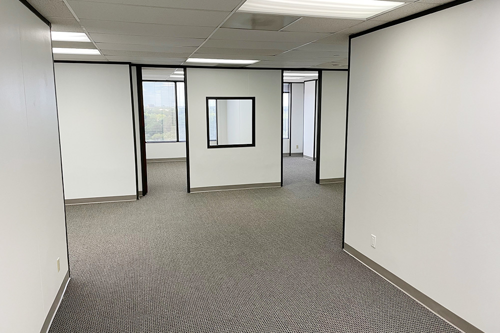 7322-7324 Southwest Freeway - 118x2-0815-sm