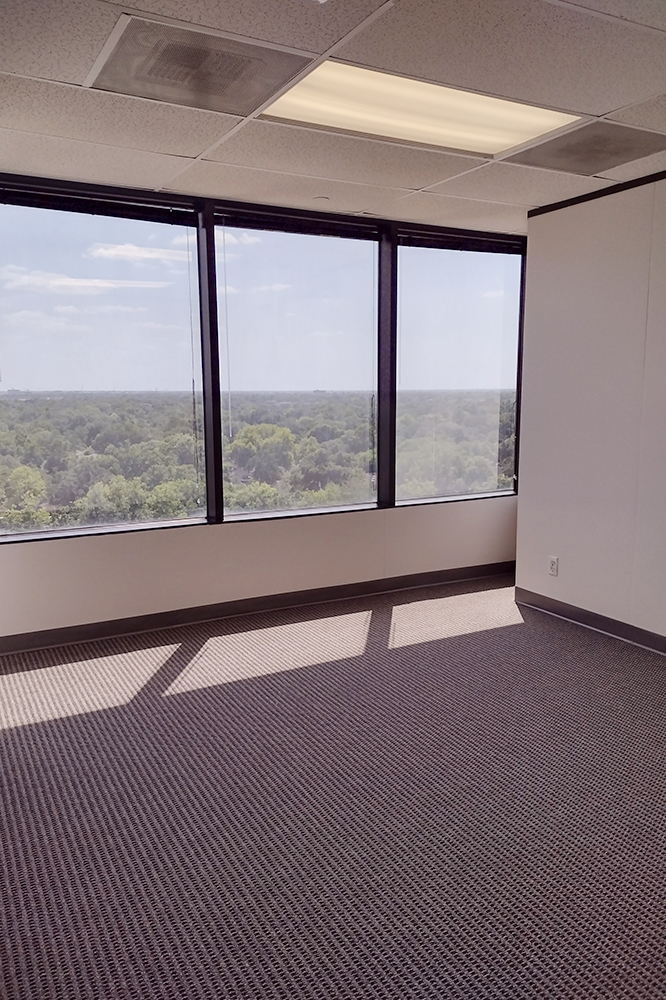 7322-7324 Southwest Freeway - 118x2-0905-sm