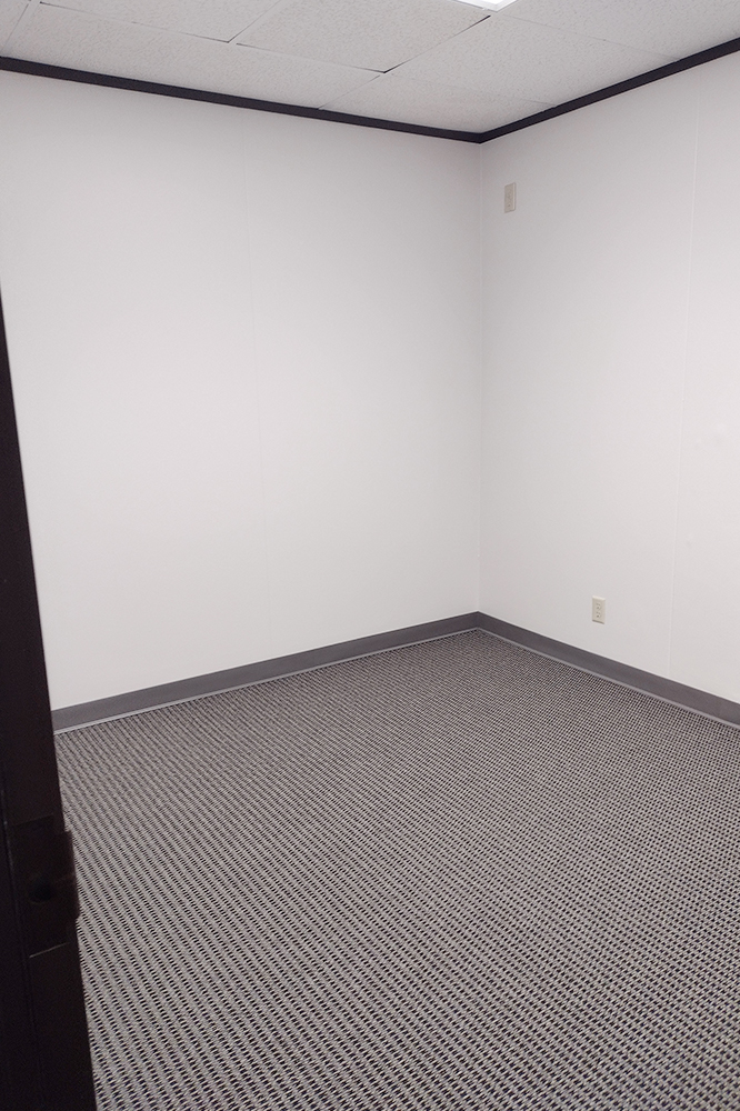 7322-7324 Southwest Freeway - 118x2-0905-sm