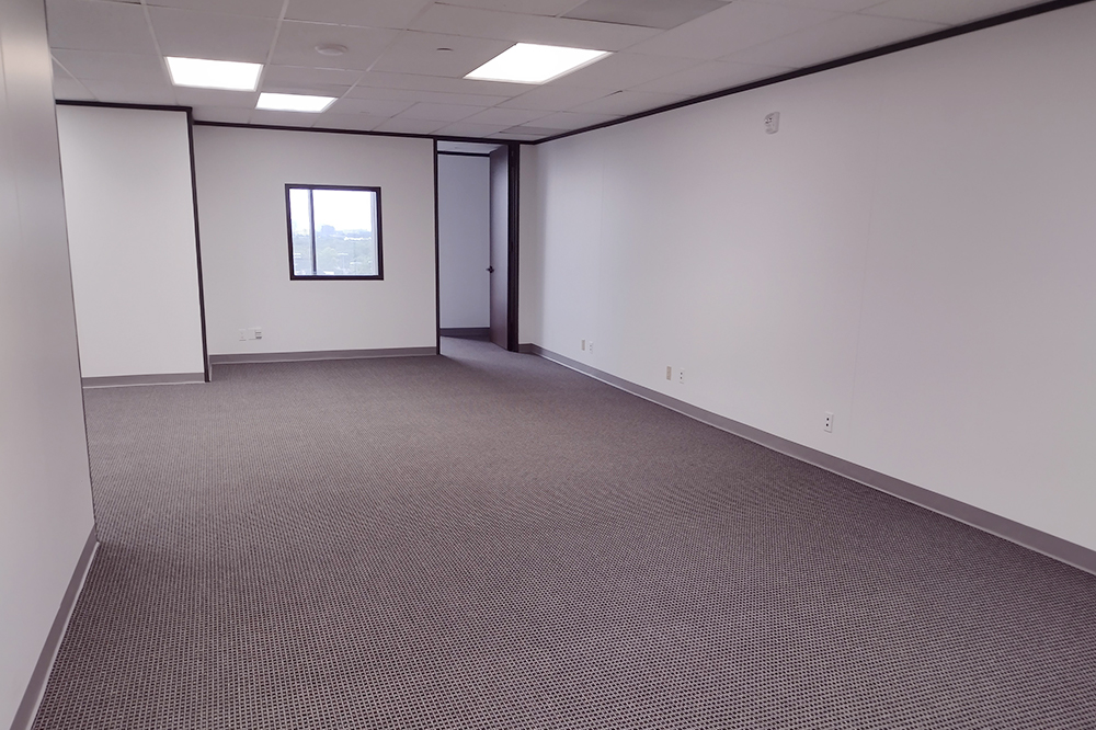 7322-7324 Southwest Freeway - 118x2-0972-sm