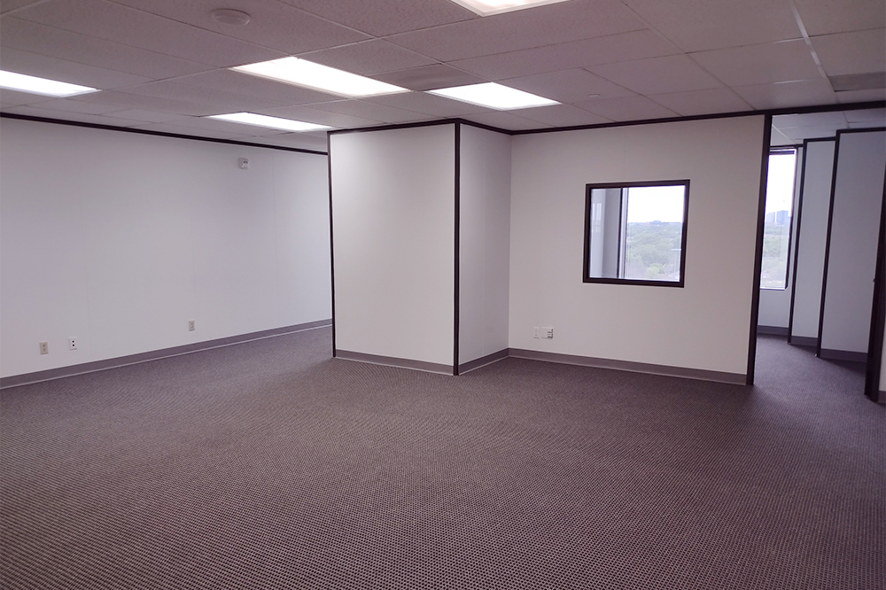 7322-7324 Southwest Freeway - 118x2-0972-sm