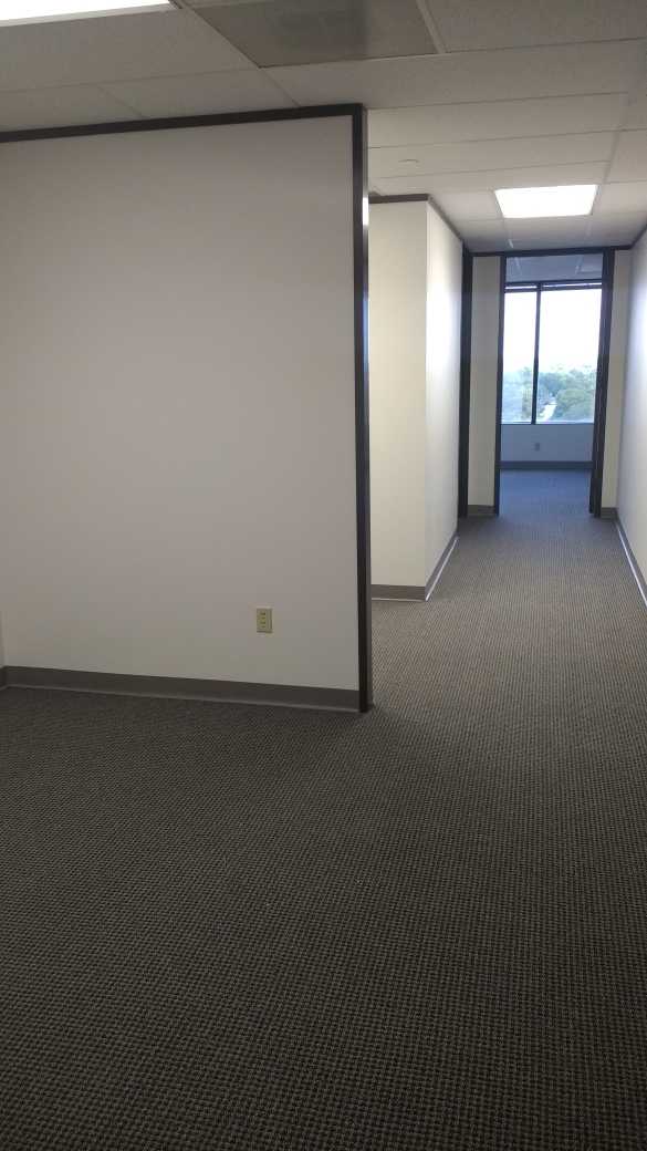 7322-7324 Southwest Freeway - 118x2-0995.01-sm