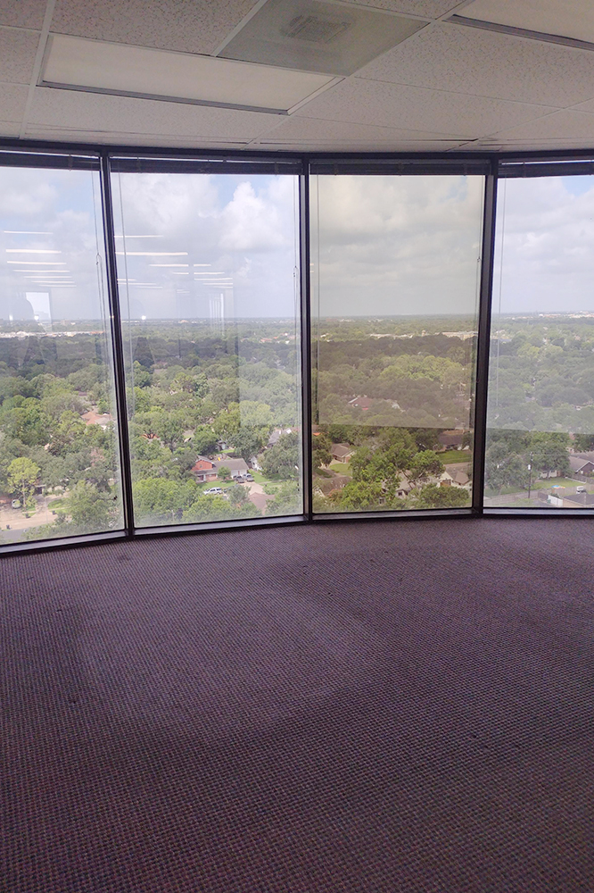 7322-7324 Southwest Freeway - 118x2-1550-sm