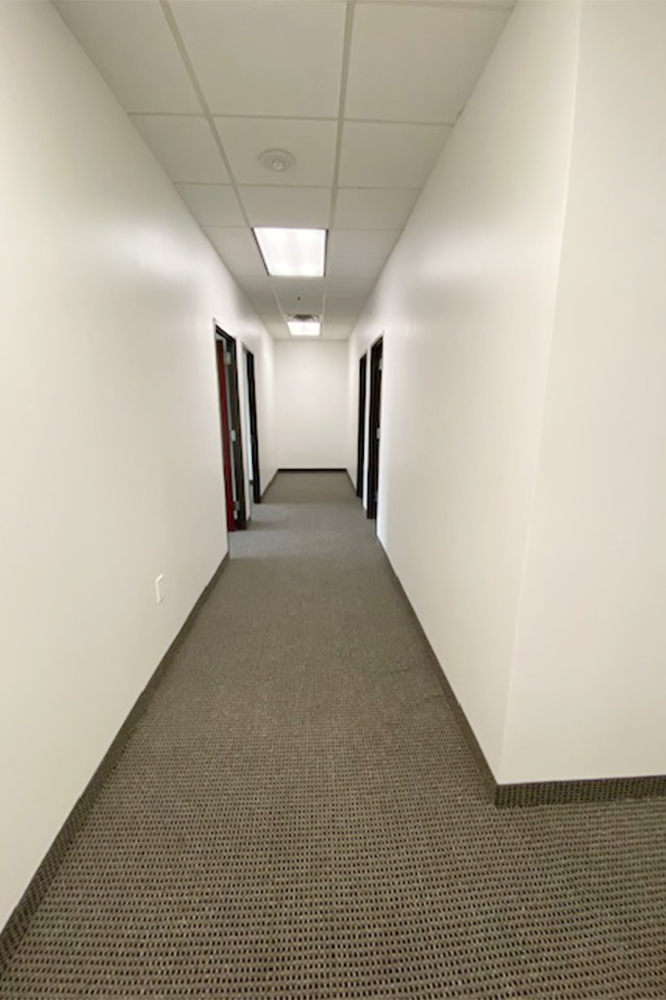 10-UI100Ax120.jpg