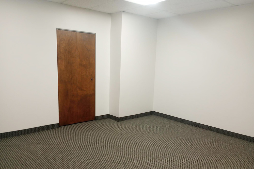 9304 Forest Ln - 121xN160-sm