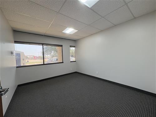 9304 Forest Ln - 121xN160-sm
