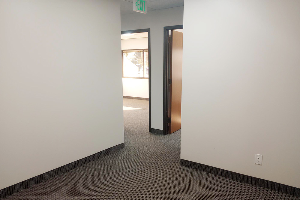 9304 Forest Ln - 121xN160-sm