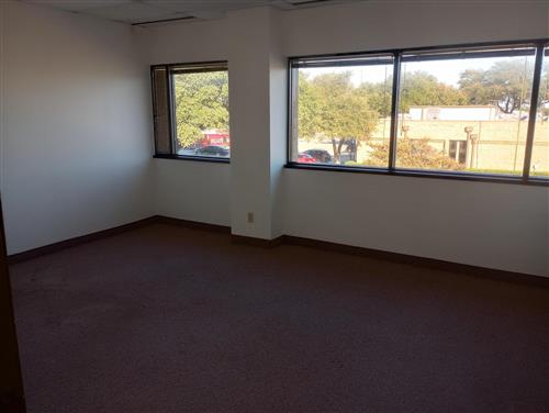 9304 Forest Ln - 121xN251-sm