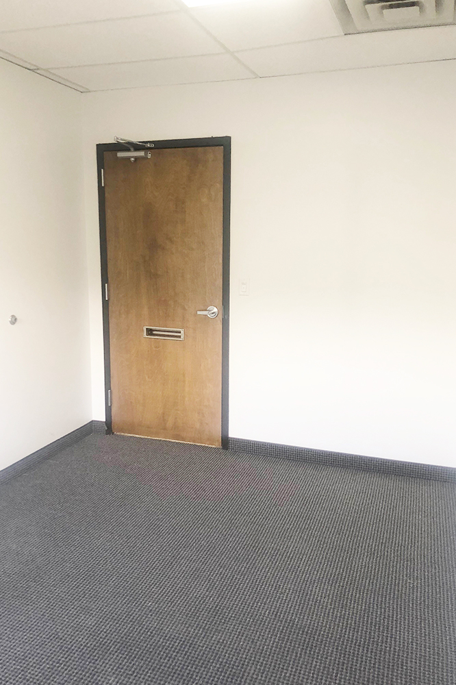 9304 Forest Ln - 121xN266-sm