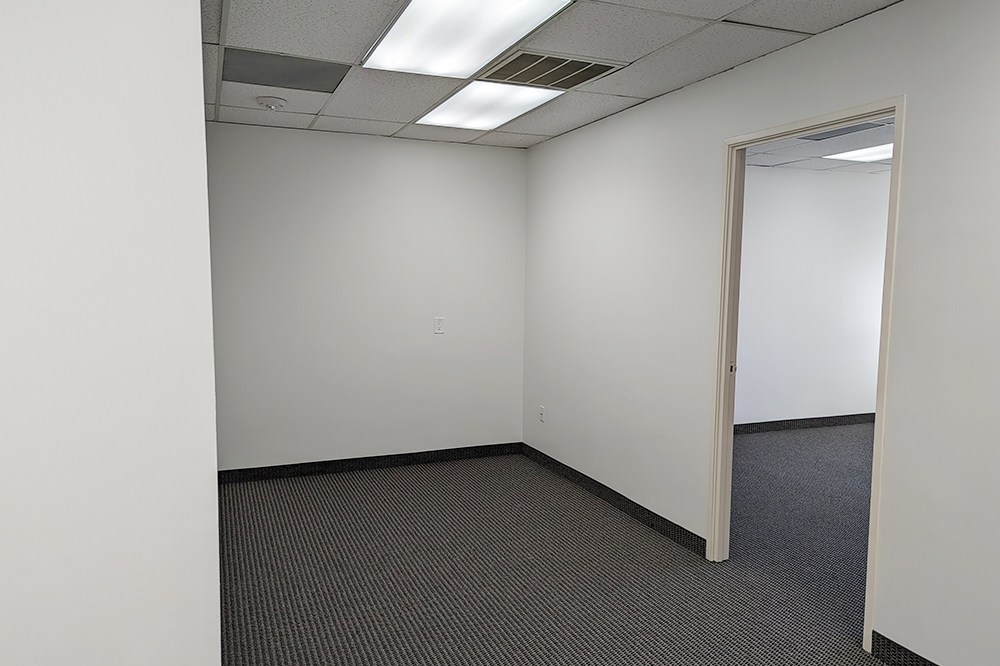 9304 Forest Ln - 121xN274-sm