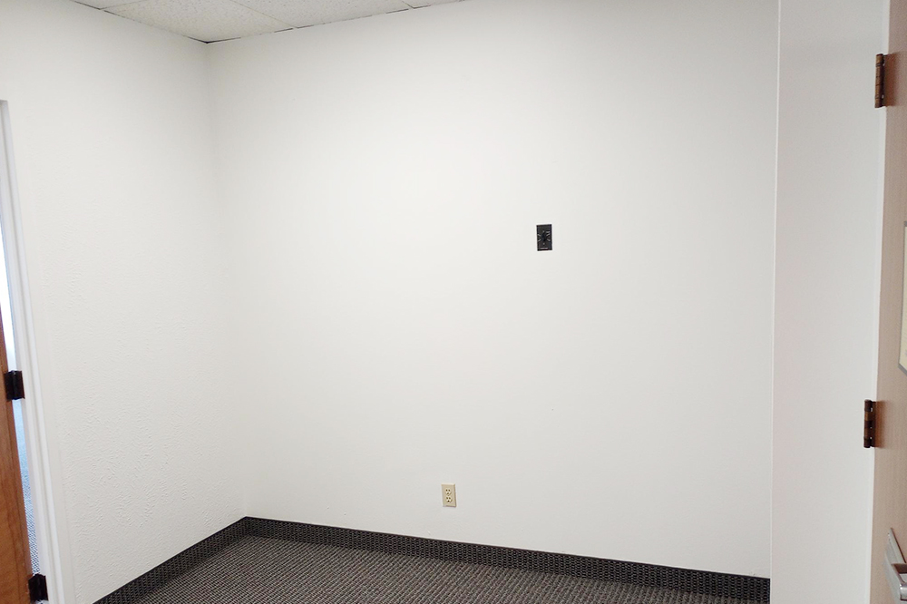 9304 Forest Ln - 121xS120-sm