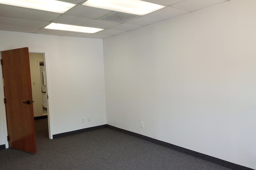 9304 Forest Ln - 121xS120-sm