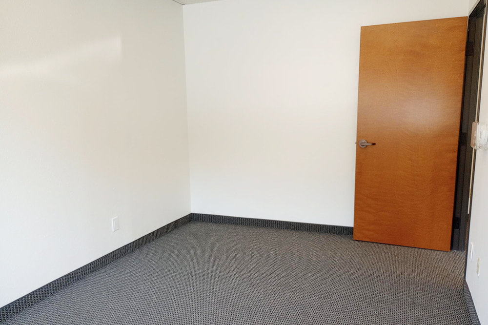 9304 Forest Ln - 121xS120-sm