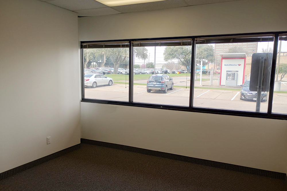 9304 Forest Ln - 121xS123-sm