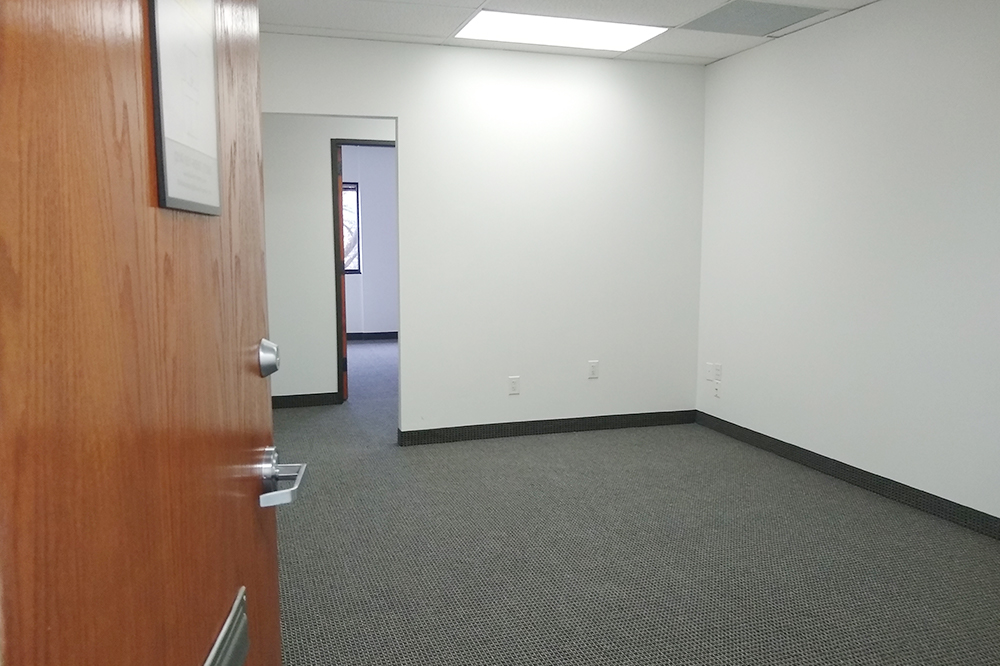 9304 Forest Ln - 121xS225-sm