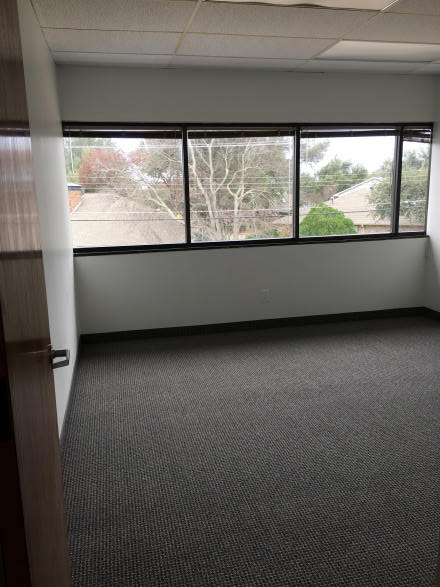 3-UIS230x121.jpg