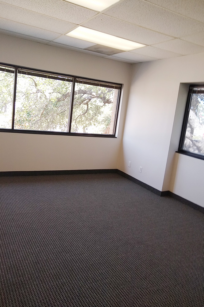 9304 Forest Ln - 121xS257-sm