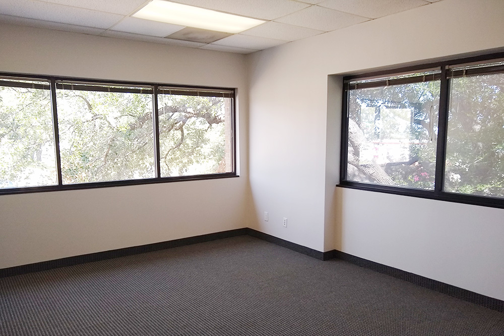 9304 Forest Ln - 121xS258-sm