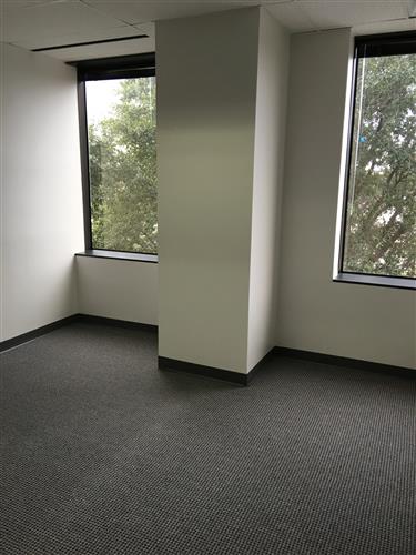 1-UI212-4x123.jpg