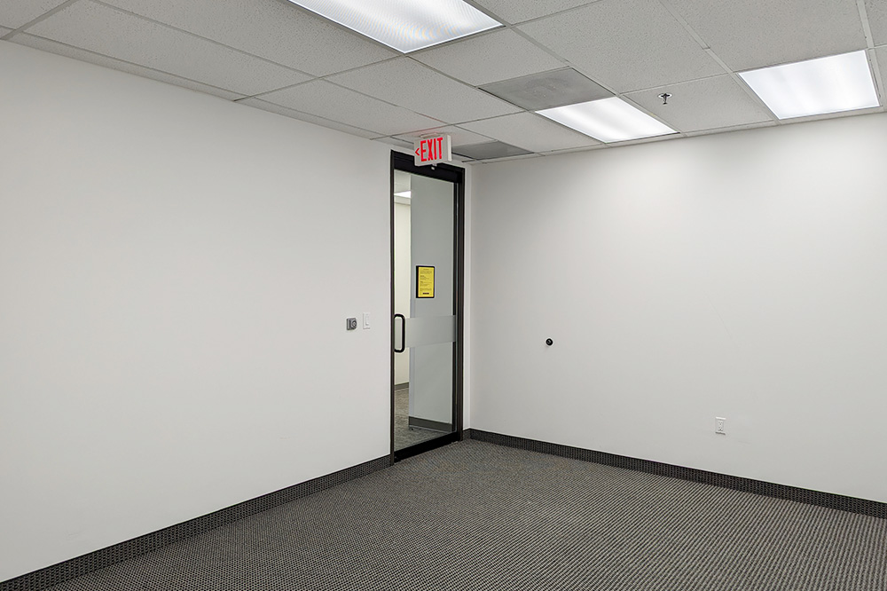 2727 LBJ Freeway - 123x414-sm