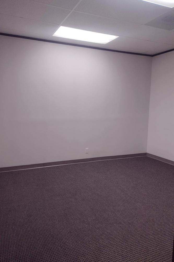 340-350 N Sam Houston Pkwy E - 127xA1006-sm