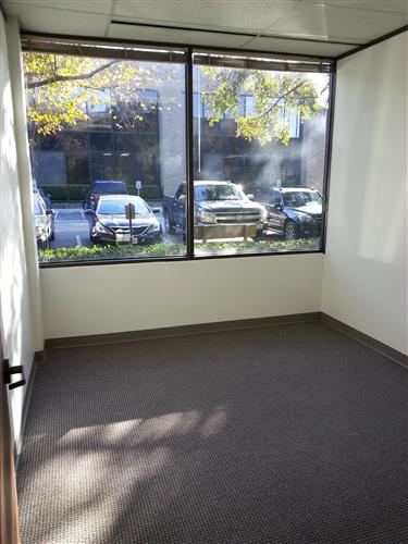 340-350 N Sam Houston Pkwy E - 127xA165M-sm
