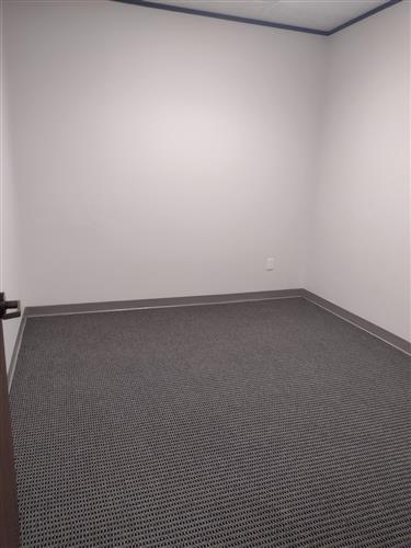 340-350 N Sam Houston Pkwy E - 127xA165S-sm