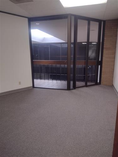 340-350 N Sam Houston Pkwy E - 127xA263.01-sm