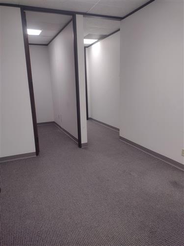 340-350 N Sam Houston Pkwy E - 127xA263.01-sm