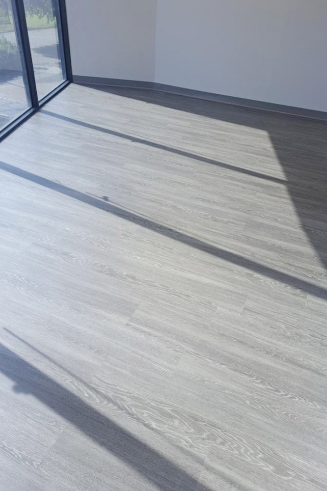 340-350 N Sam Houston Pkwy E - 127xA266-sm