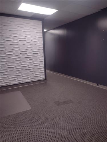 340-350 N Sam Houston Pkwy E - 127xA268-sm