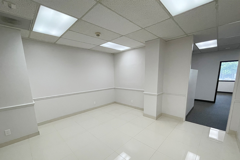 1-UIA240x133.jpg